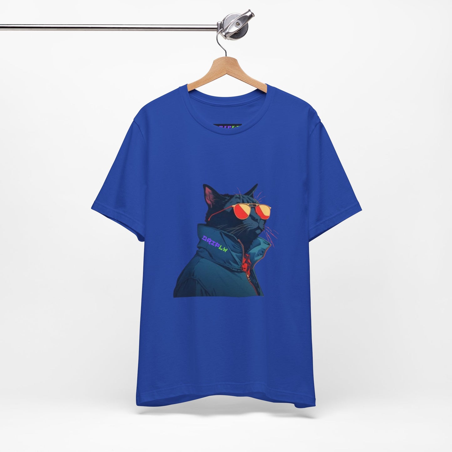 Gato que gotea fresco