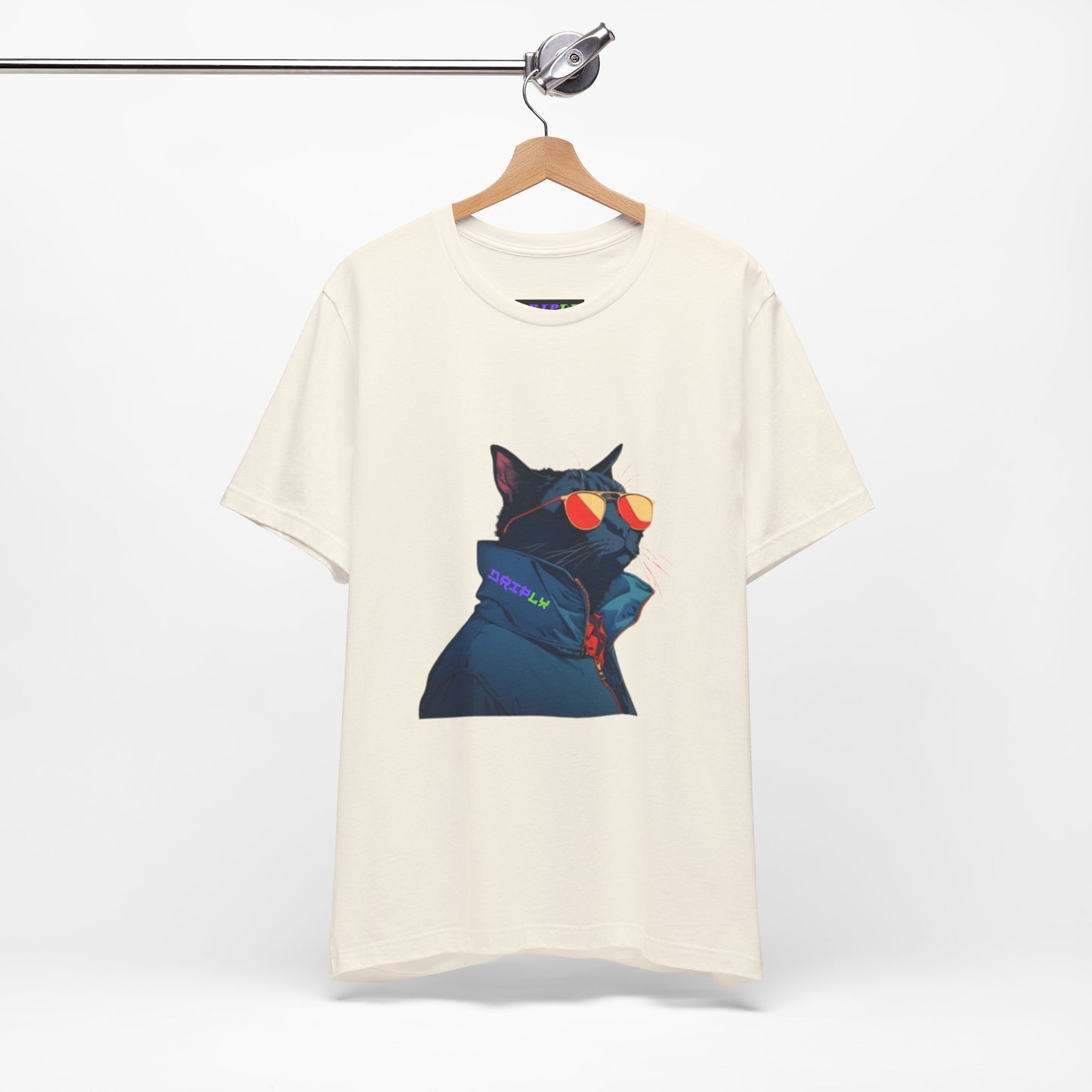 Gato que gotea fresco