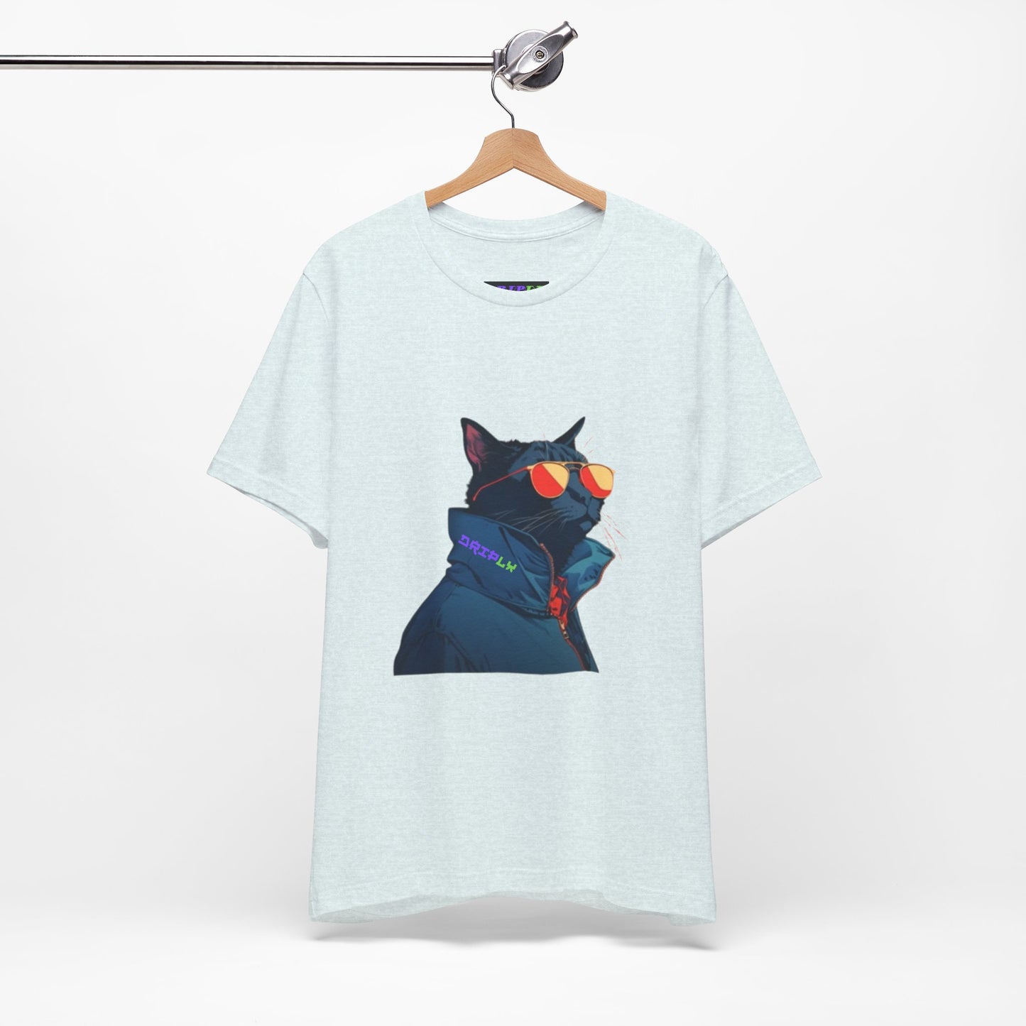Gato que gotea fresco